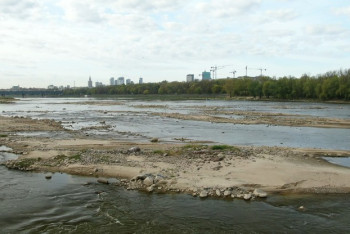 Фотография к новости: Дефицит воды грозит Варшаве