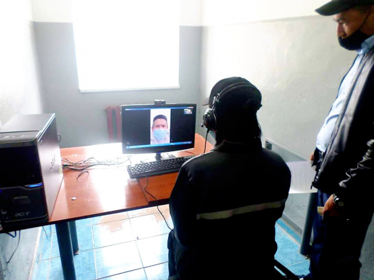 Онлайн-встреча с имамом: в СИЗО арестанты по Skype получили консультации