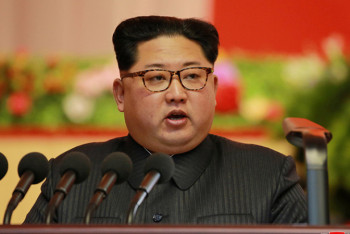 Фотография к новости: Депутат-перебежчик из КНДР заявил, что уверен в смерти Ким Чен Ына