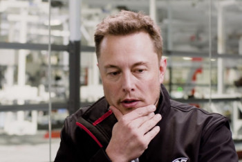 Фотография к новости: Илон Маск объявил о распродаже всего своего имущества