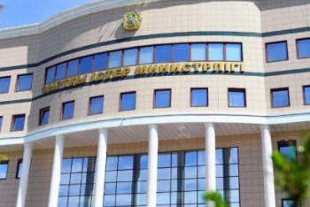 Фотография к новости: МИД опровергло информацию о работе лабораторий биологической направленности в РК