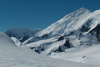 Фотография к новости: Видео масштабов таяния льдов Гренландии и Антарктиды показало NASA