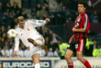 Фотография к новости: Назван красивейший гол в истории Лиги чемпионов