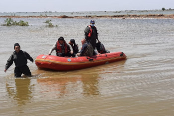 Фотография к новости: Более 4,5 миллиона кубов воды откачали из подтопленных сел Мактааральского района