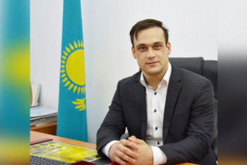 Фотография к новости: Илья Ильин стал директором ледового комплекса в Кызылорде