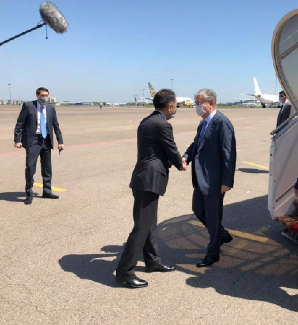 Касым-Жомарт Токаев приехал с рабочим визитом в Алматы