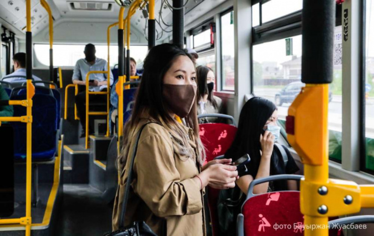 График движения общественного транспорта изменили в столице