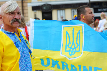 Фотография к новости: Зеленского призвали переименовать Украину в Русь