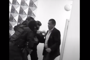 Фотография к новости: Кто и за что задержал активиста Ахметбека Нурсилу в Алматы