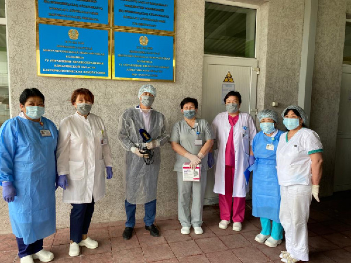 Современную лабораторию по выявлению симптомов КВИ открыли в Алматинской области