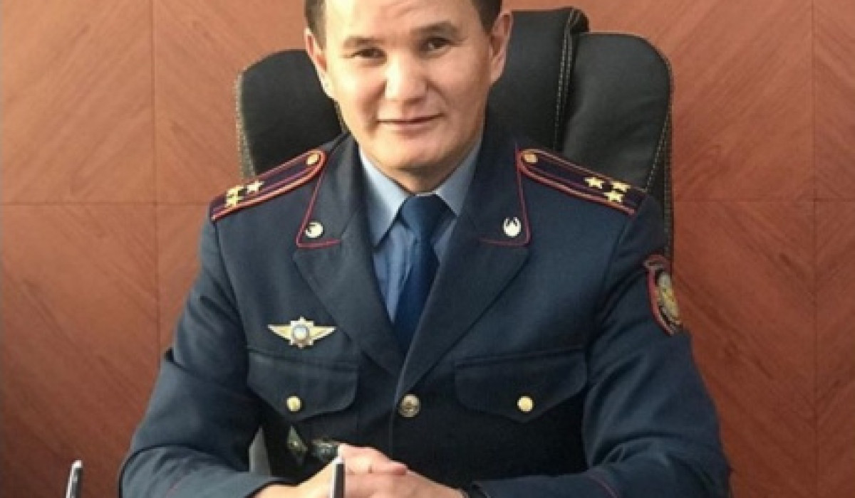 Пенисалар туралы эротикалық гифтер