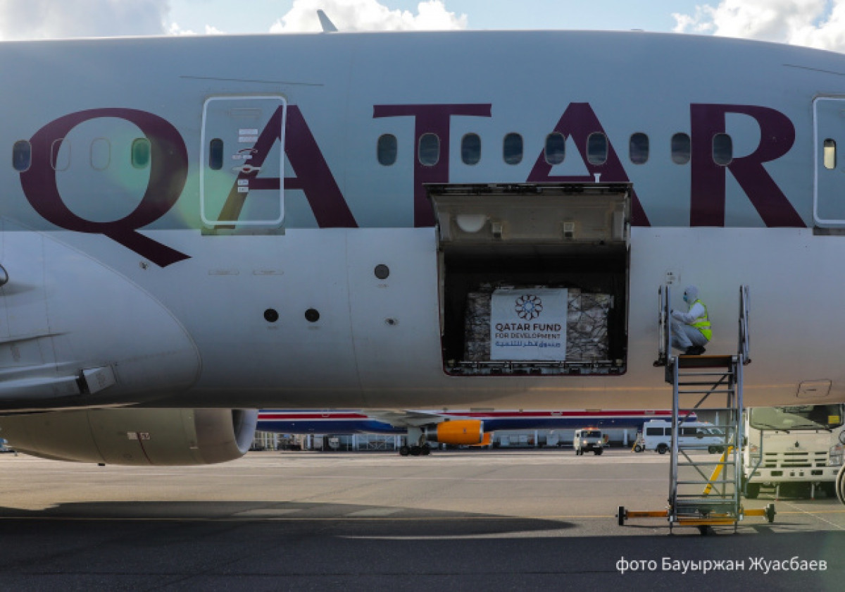 Гуманитарный груз из Катара прибыл спецрейсом в Нур-Султан