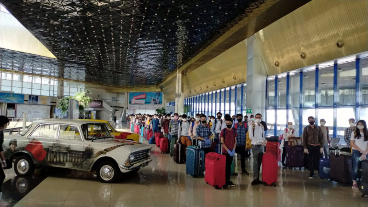 Индия начала эвакуацию нескольких тысяч своих граждан из Казахстана