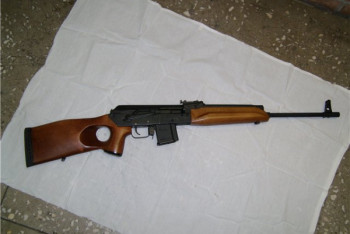 Фотография к новости: Астанчанин застрелился в подъезде жилого дома