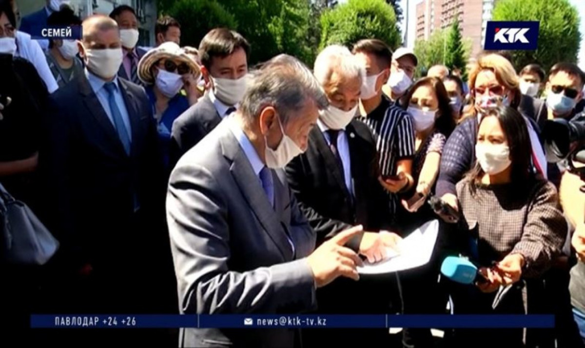 кадр из видео