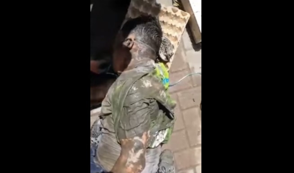 кадр из видео