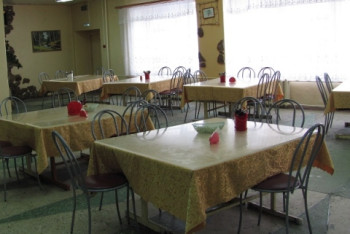 Фотография к новости: Десятки кафе, магазинов и салонов красоты закрыли санврачи Алматы