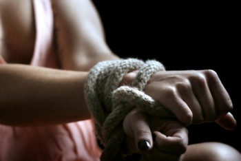 Фотография к новости: Четырех казахстанок осудили за торговлю людьми в Бахрейне