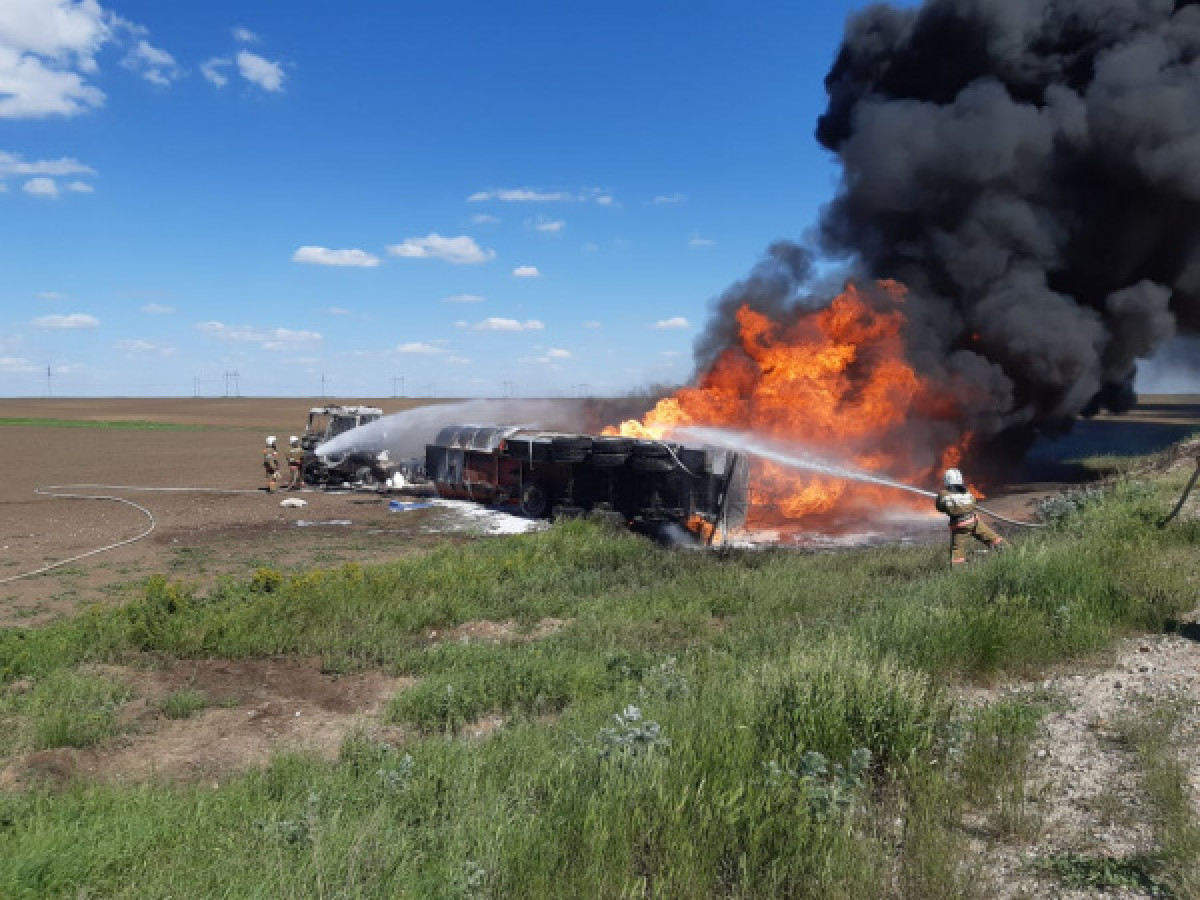 Бензовоз сгорел в Акмолинской области