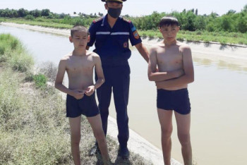 Фотография к новости: Унесенных течением детей спасли в Туркестанской области