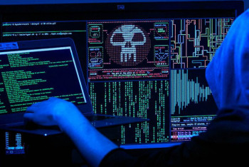 Фотография к новости: Хакеры атаковали избирательные штабы Трампа и Байдена