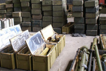 Фотография к новости: 380 тысяч фрагментов боеприпасов вывезли из Арыси в течение года