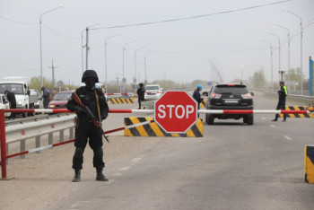 Фотография к новости: Фейк о выставлении блокпостов в Алматы и Алматинской области рассылают в Сети