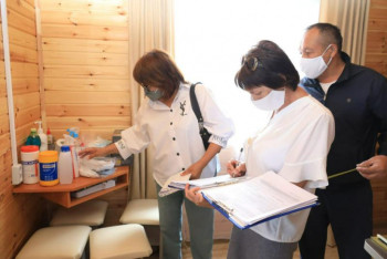 Фотография к новости: Разрешение на работу получили 14 баз отдыха на Алаколе