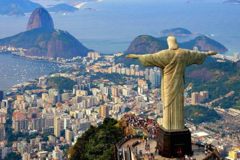 Фотография к новости: Бразилия обогнала Великобританию по числу жертв COVID-19