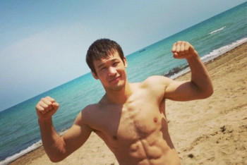 Фотография к новости: Назван соперник в дебютном бою первого казахстанца в UFC