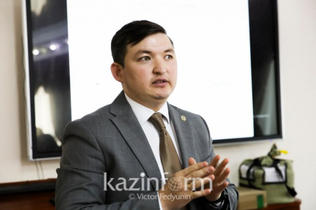 Глава центра тестирования принес извинения родителям за новые правила ЕНТ