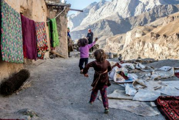 Фотография к новости: Всемирный банк раздаст по 50 долларов бедным таджикским семьям с малолетними детьми