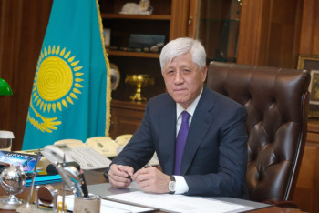 Фотография к новости: Коронавирус обнаружили у акима Алматинской области