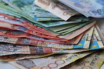 Фотография к новости: Сколько заработали казахстанцы за сообщения о взятках