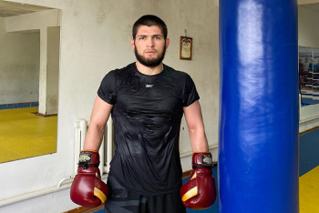 Фотография к новости: Самые успешные россияне до 40 лет: Нурмагомедов снова первый в рейтинге