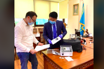 Фотография к новости: Бывший вице-министр информации и общественного развития потратил отпускные на аппарат ИВЛ