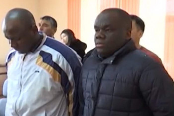 Фотография к новости: Осужденные в Шымкенте нигерийцы уехали домой