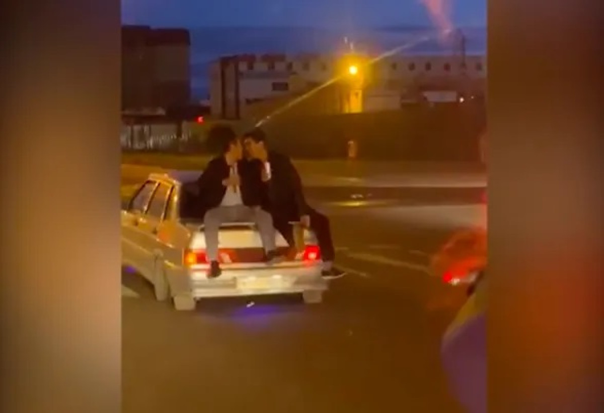кадр из видео