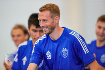 Фотография к новости: ФК "Астана" попрощался с защитником Сергеем Малым