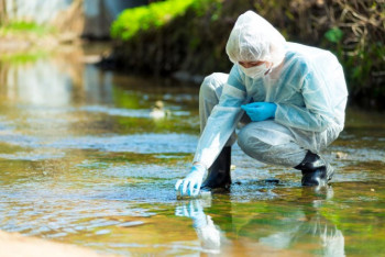 Фотография к новости: Тесты сточных вод на COVID-19 определяют вспышки на 10 дней быстрее