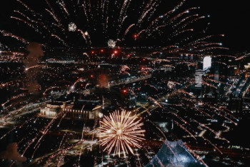 Фотография к новости: Праздничный салют в честь Дня столицы покажут на телеканале "Хабар 24"