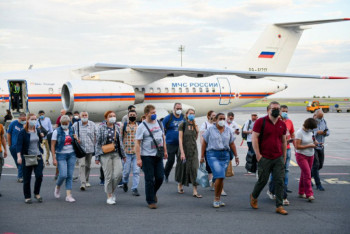 Фотография к новости: Бороться с коронавирусом казахстанским коллегам помогут 26 врачей из Подмосковья