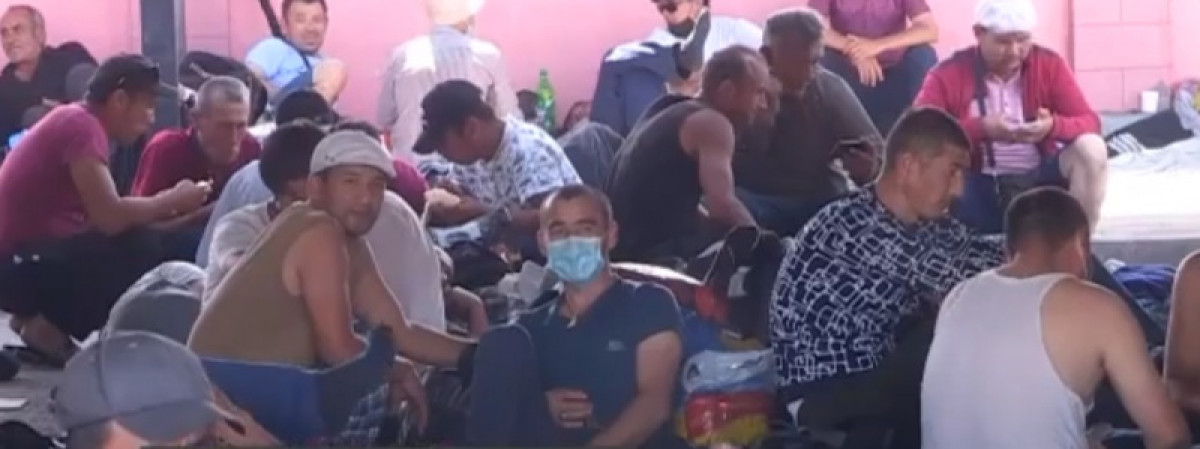 кадр из видео