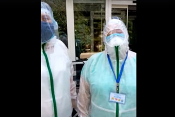 Фотография к новости: "Не примете меры, выложим видео, это будет бомба!" – волонтеры вступились за врачей