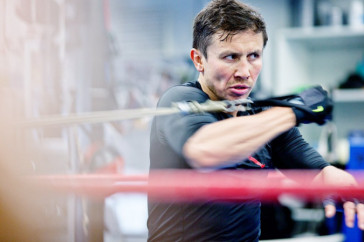 Фотография к новости: Головкин показал видео изнуряющей тренировки перед боем за титул чемпиона мира