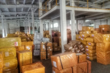 Фотография к новости: Почти 7,5 миллиона масок на складах обнаружили антикоррупционеры Алматы