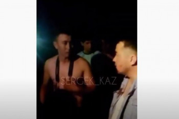 Фотография к новости: Полицейские задержали провокаторов потасовки в селе Туркестанской области