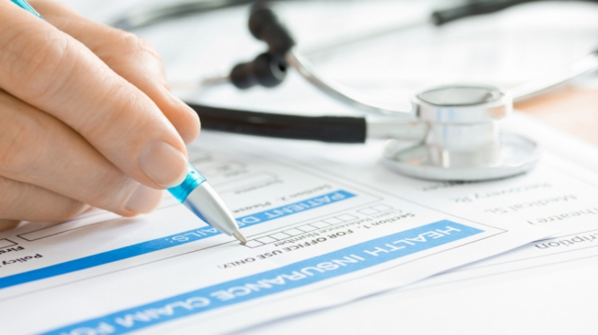 Казахстанцы перестают отчислять деньги в Фонд медстрахования