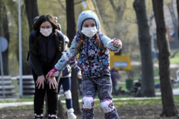 Фотография к новости: Зарубежные специалисты не советуют носить маски детям