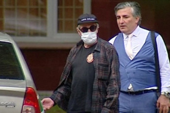 Фотография к новости: Адвокат Ефремова рассказал о доказывающем невиновность актера козыре